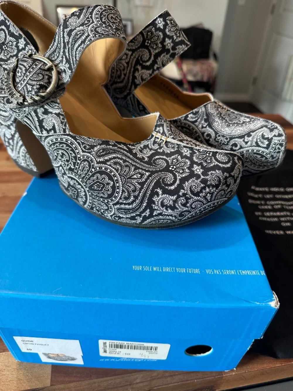 Funky cool John Fleuvig Maryjane shoes